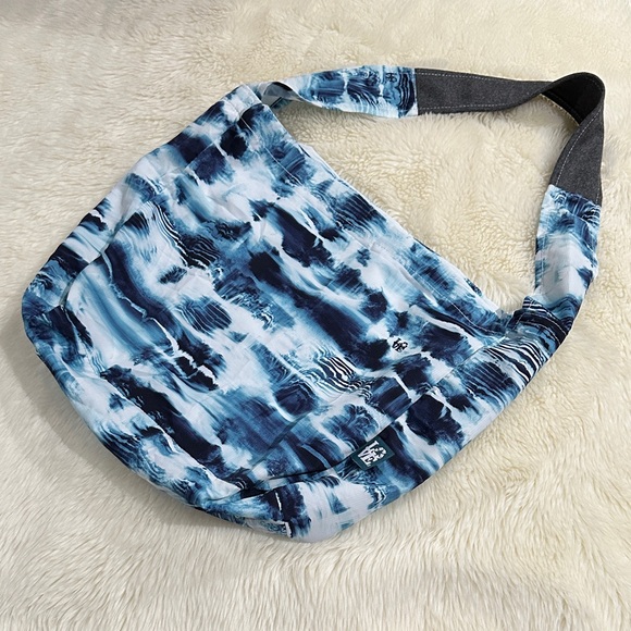 Love Bags Tote Bag - Picture 1 of 10